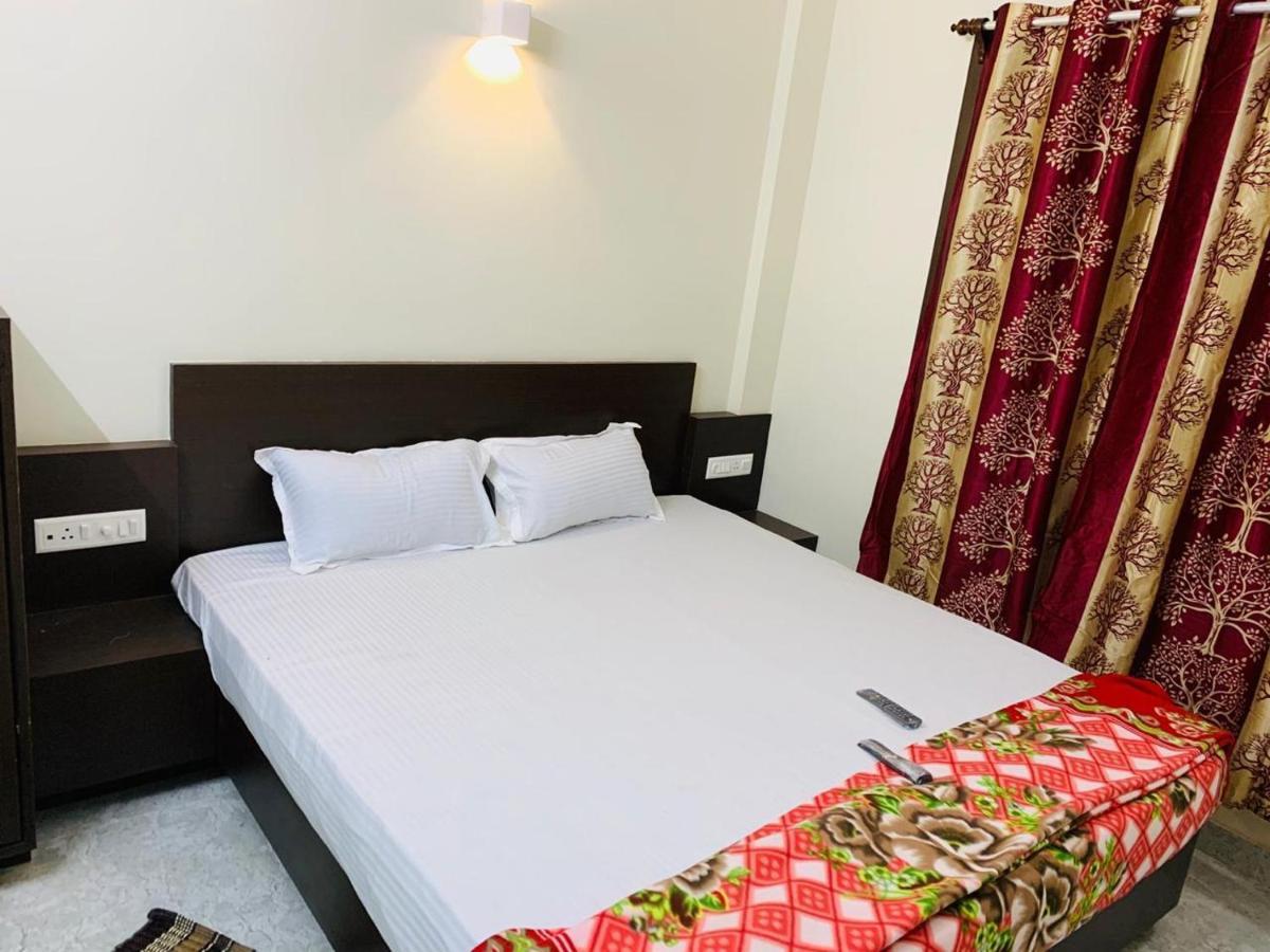 Strategic Inn Puri Εξωτερικό φωτογραφία